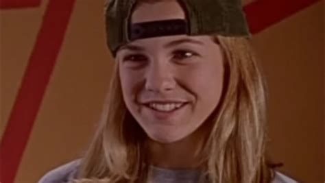 The Secret World of Alex Mack. Season 1. All 13 episodes of this fan fave are available now! See how it all began, watch Alex try to explain away her powers when they're caught on camera, check out a road trip that's anything but smooth, witness Alex's powers going berserk, and a whole lot more! 375 IMDb 7.5 1995 13 episodes. 